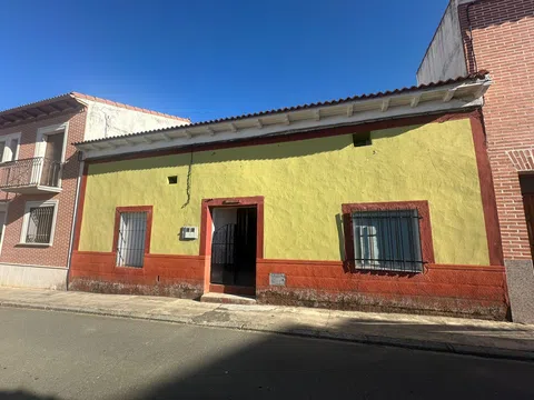 Chalet adosado en calle real, 40, Siete Iglesias de trabancos · a reformar