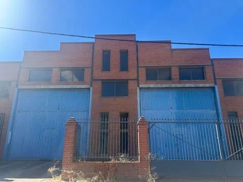 Nave industrial en rentabilidad en calle labradores, Medina del Campo